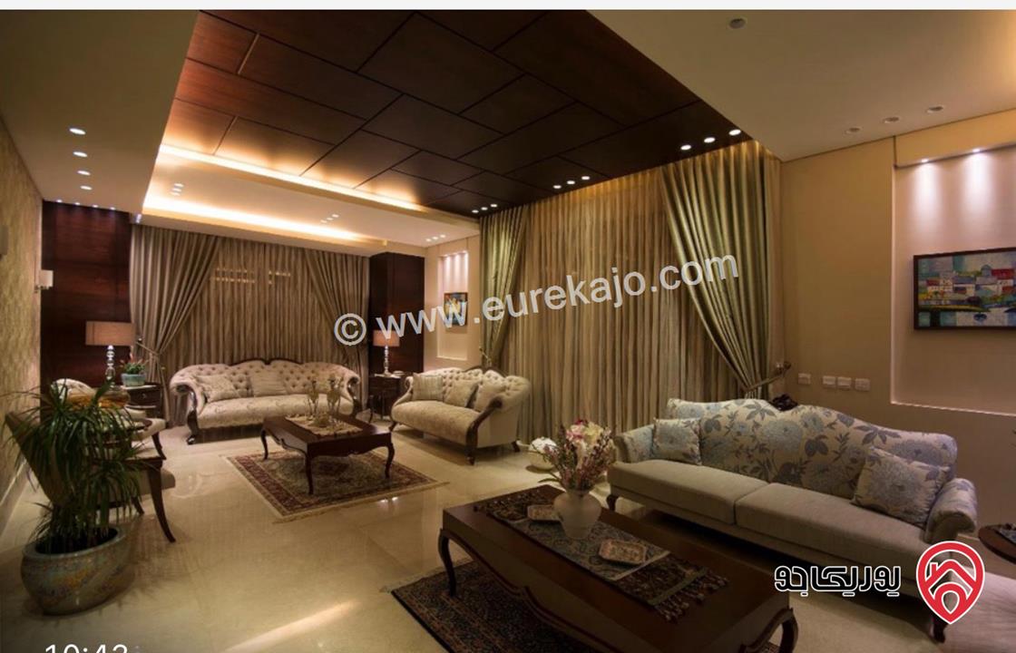 فيلا مساحة 1 دونم و 50م على أرض 744م للبيع في عمان - الظهير 