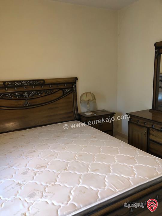 شقة مفروشة مساحة 124م طابق ثالث للبيع في عمان - تلاع العلي 