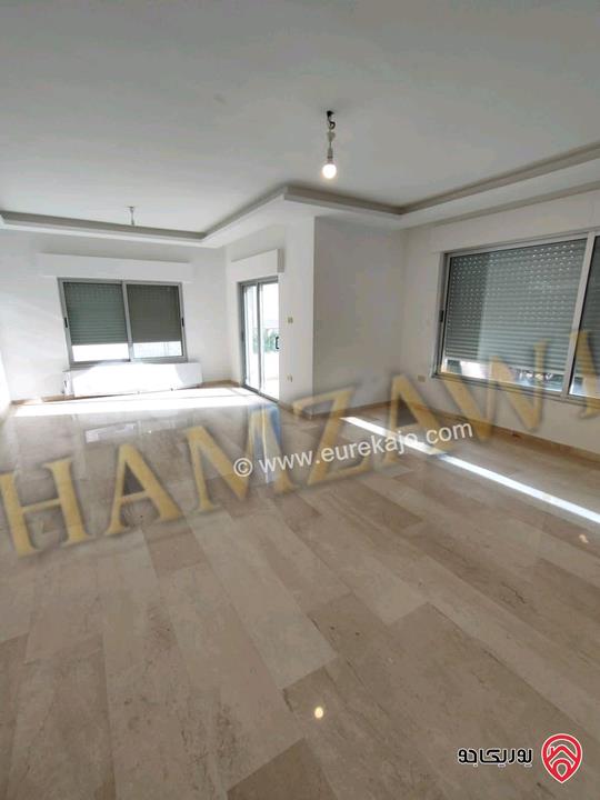 شقة مساحة 240م طابق ثاني للايجار في عمان - ضاحية النخيل طريق المطار 