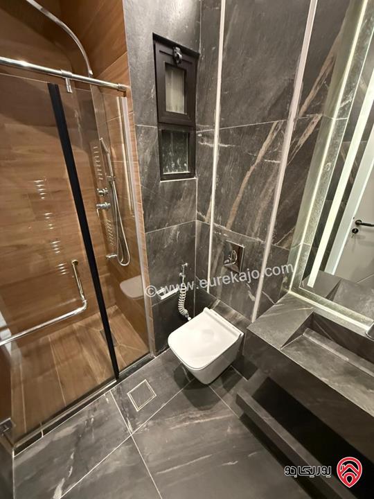 شقة دوبلكس مساحة 250م للبيع في عمان - دير غبار – تحفة هندسية بإطلالة بانورامية تأسر الأنفاس