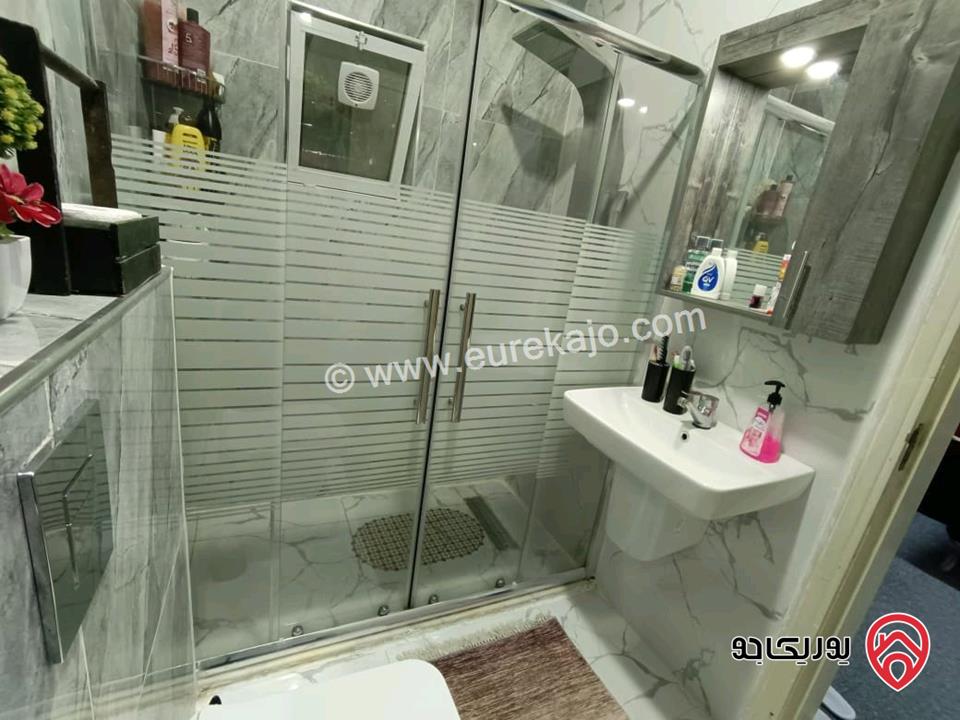 شقة مساحة 184م داخلي و 70م خارجي للبيع في عمان - مرج الحمام دوار البكري