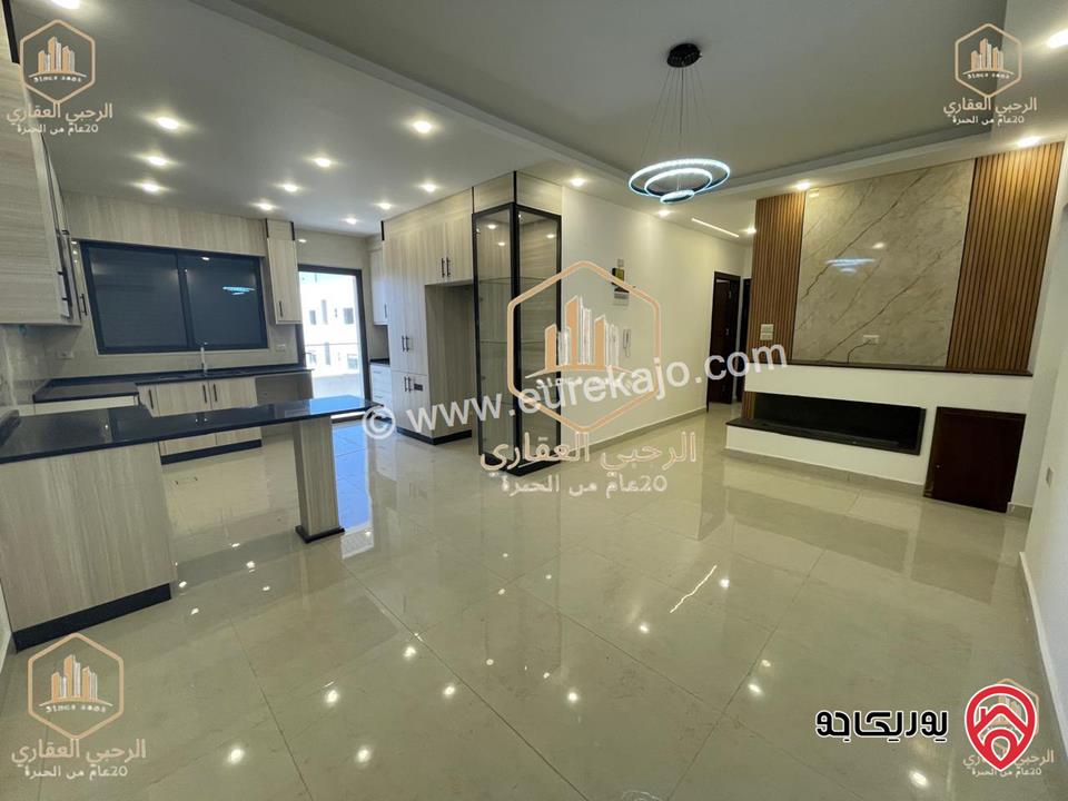 شقة ديلوكس طابق أول مساحة 150م للايجار في عمان - الكرسي 