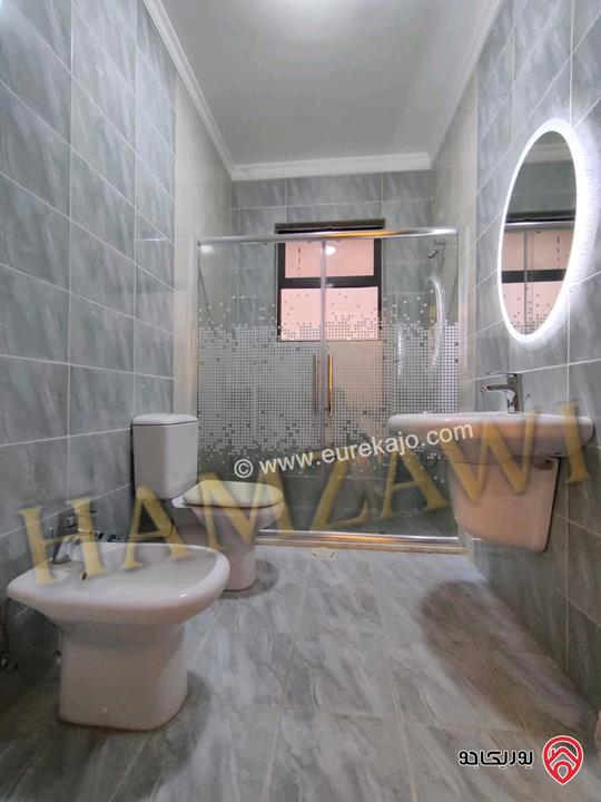 شقة مساحة 215م طابق أول للايجار في عمان - البنيات طريق المطار