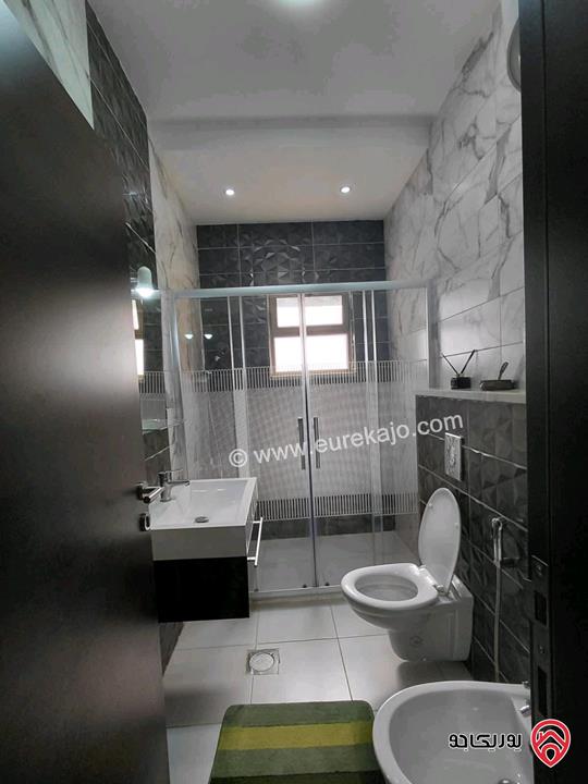 شقة فارغة طابق أول مساحة 150م للايجار في عمان - خلدا 