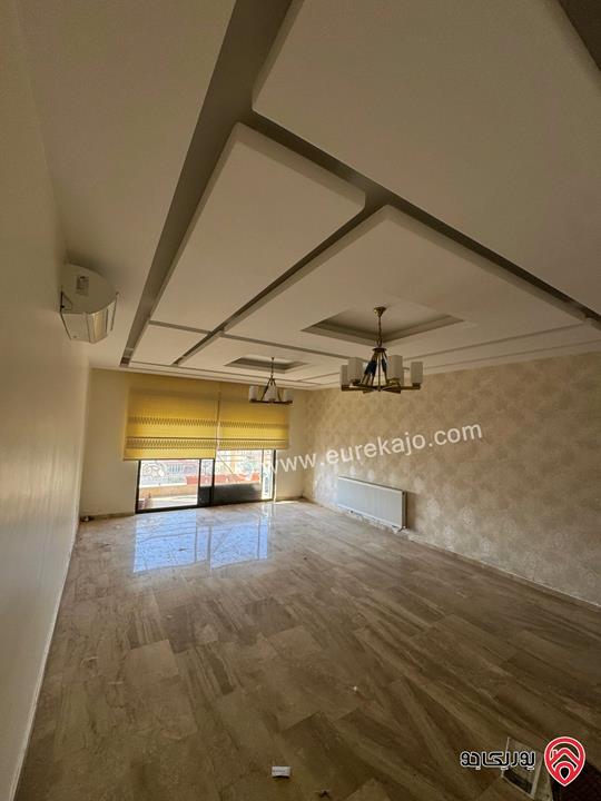 شقة سوبر ديلوكس مساحة 185م طابق ثالث للبيع في عمان - تلاع العلي