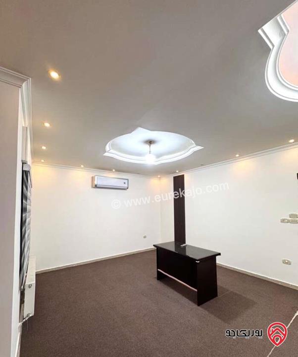 شقة ارضية مساحة 190م داخلي و 100م خارجي للايجار في عمان - خلدا