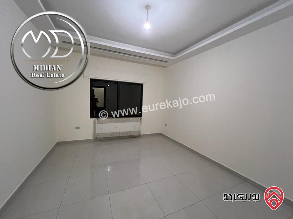 شقق ارضية جديدة للبيع في عمان - ضاحية الرشيد مساحات 175م مع تراسات و حدائق تشطيبات وديكورات عصرية بأسعار مميزة