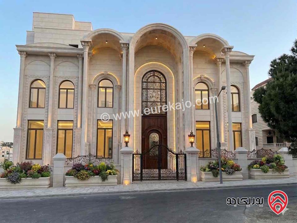 فيلا مميزة مساحة 1 دونم و 371م على أرض 780م للبيع في عمان - الكرسي