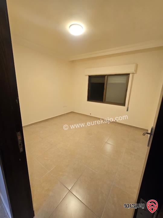 شقة فارغة طابق ثاني مساحة 160م للايجار في عمان - ضاحية الرشيد