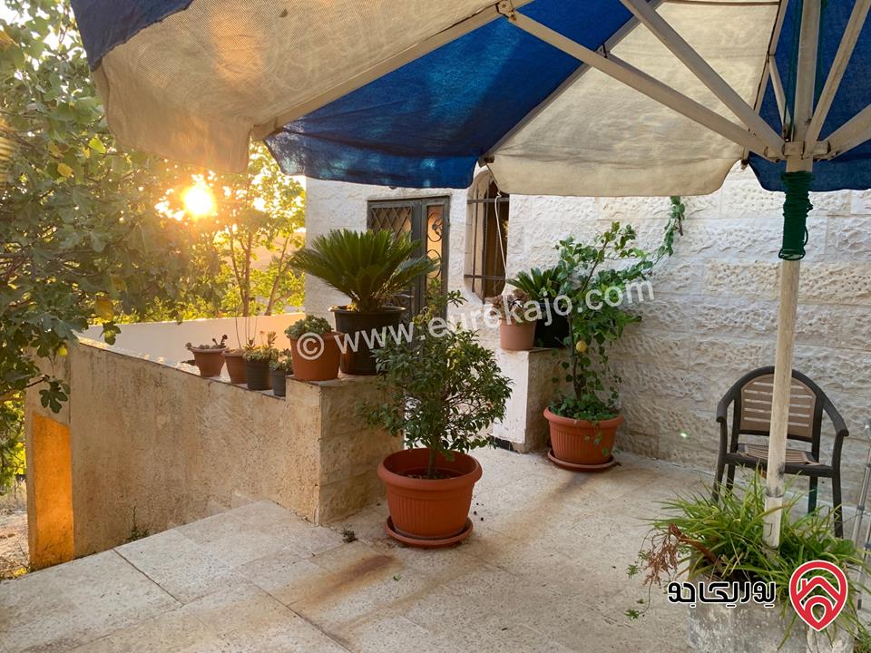 منزل مستقل مساحة 170م على أرض 1 دونم و 750م للبيع في السلط