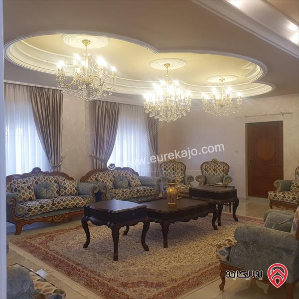 فيلا مستقلة مميزة مساحة 782م على أرض 700م للبيع في عمان - طبربور