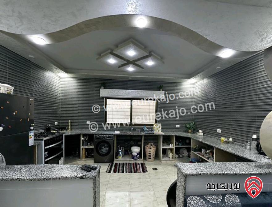 منزل مستقل مساحة 220م على ارض مساحة 500م للبيع في الزرقاء - بيرين