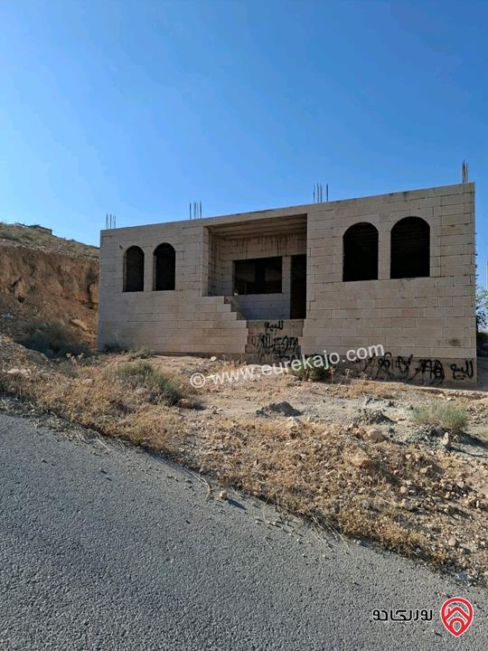 بيت مستقل عظم مساحة 200م على أرض 750م للبيع في الزرقاء - ضاحية الاميرة هيا