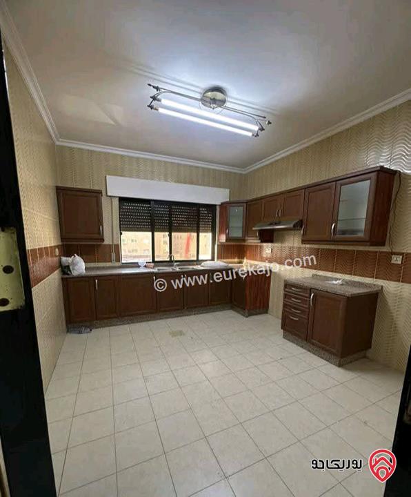 شقة فارغة أرضية مساحة 160م مع ترس 50م ومدخل خاص للايجار في عمان - ام السماق