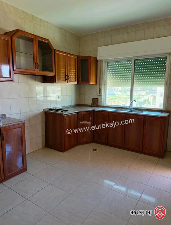 شقة طابق ثالث مساحة 130م للايجار في عمان - شفا بدران 