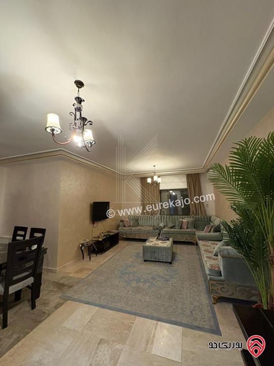 شقة مميزة مساحة 154م طابق أول للبيع في عمان - الجبيهة