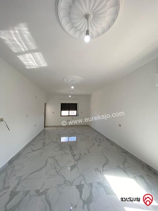 جولة ثلاثية الابعاد - شقق بمساحات 110\130\متر   للبيع في عمان - الزهور