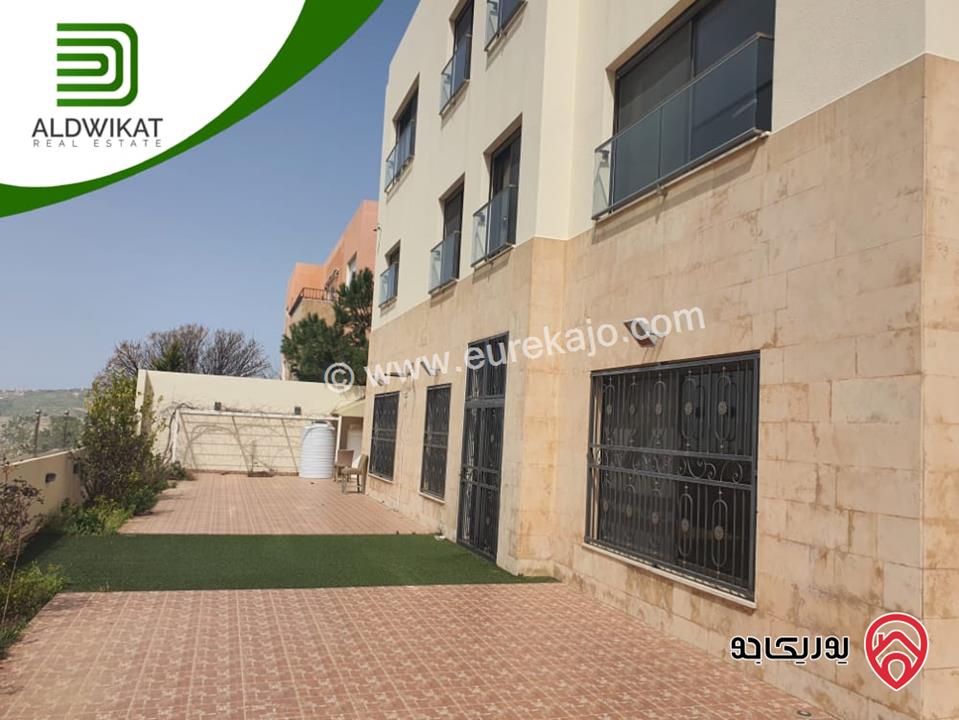 فيلا مستقلة مساحة الارض 740م مساحة البناء 465م للبيع وبالاقساط في عمان - بدر الجديدة 