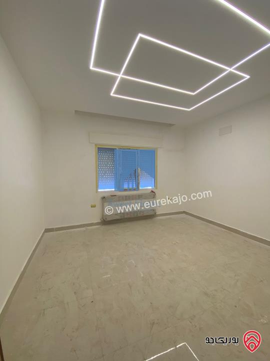 شقة فاخرة للبيع في عمان خلدا - قرب إشارة البنك العربي طابق اول 175م تشطيب سوبر ديلوكس لم تسكن