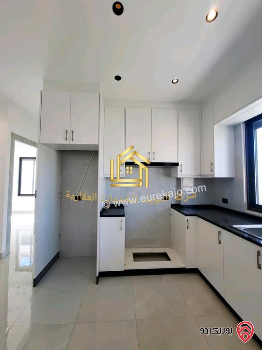 شقة دوبلكس لم تسكن مساحة 170م للايجار في عمان - البنيات 