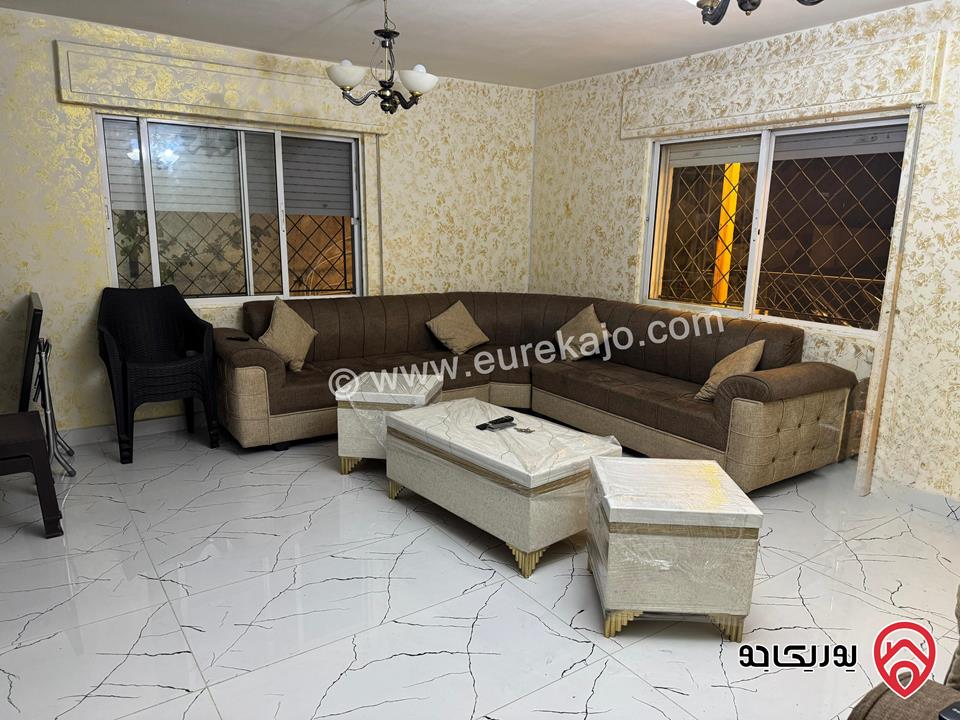 شقة مفروشة طابق أرضي مساحة 135م تشطيب ديلوكس للإيجار في عمان - ابو نصير