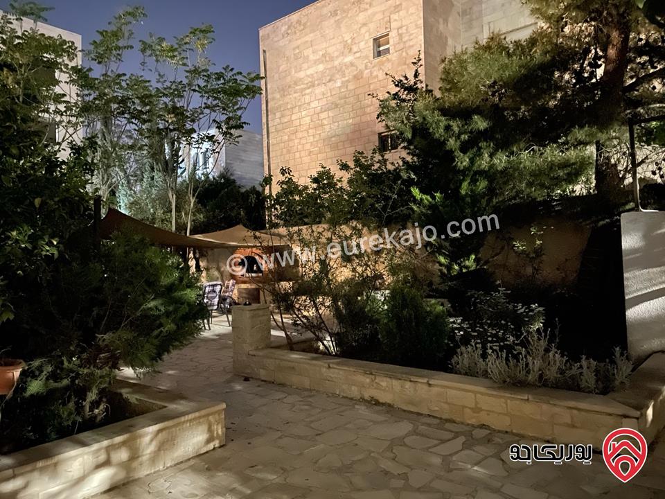 منزل مساحة 450م على أرض 948م للبيع في عمان - الجبيهة ش احسان قاقيش