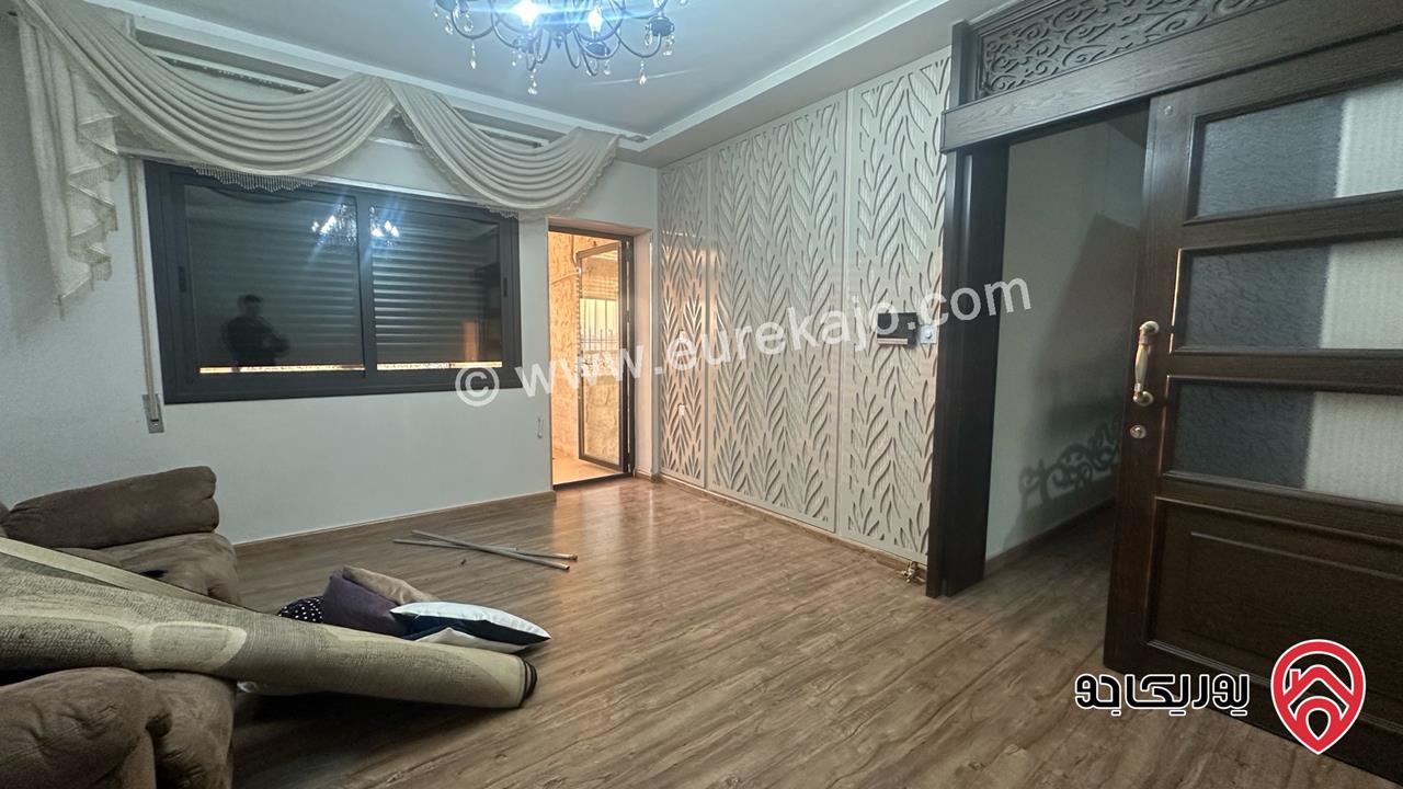 شقة مساحة 210م طابق ثالث للبيع في عمان - طبربور بجانب الجامعة العربية المفتوحة الخزنة