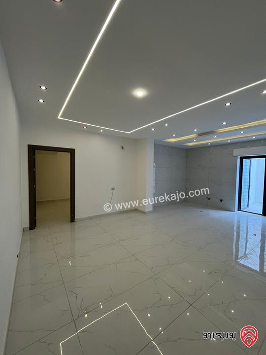 شقة شبه أرضي 125م و ترس 90م للبيع في عمان - البنيات بسعر لقطة 58 الف