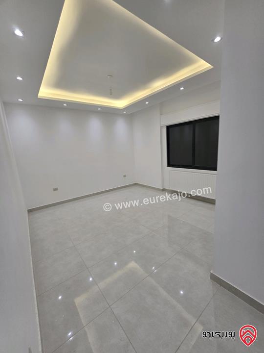 شقة مساحة 160م طابق أول للبيع في عمان - تلاع العلي موقع سكني قرب الخدمات سوبر ديلوكس جديدة 