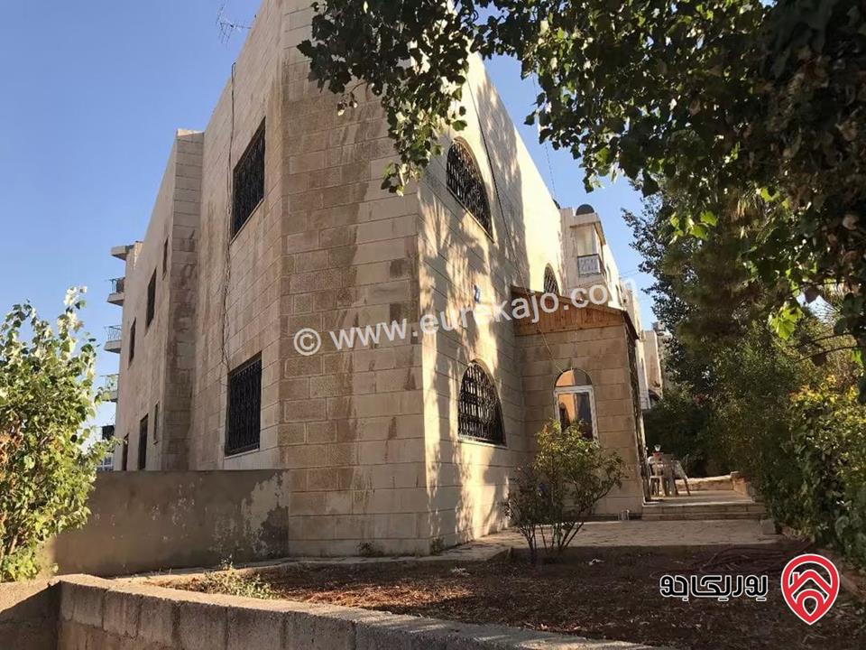 بيت مستقل تربلكس مساحة 360م على أرض 540م للبيع في عمان - الجاردنز