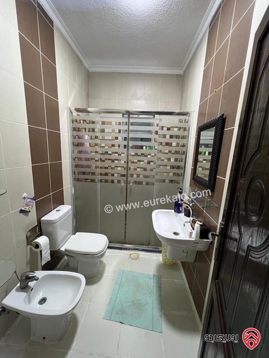 شقة شبه ارضية مساحة 140م مع حديقة خارجية 140م ومدخل خاص للبيع في عمان - ربوة عبدون قريبة من مكافحة المخدرات