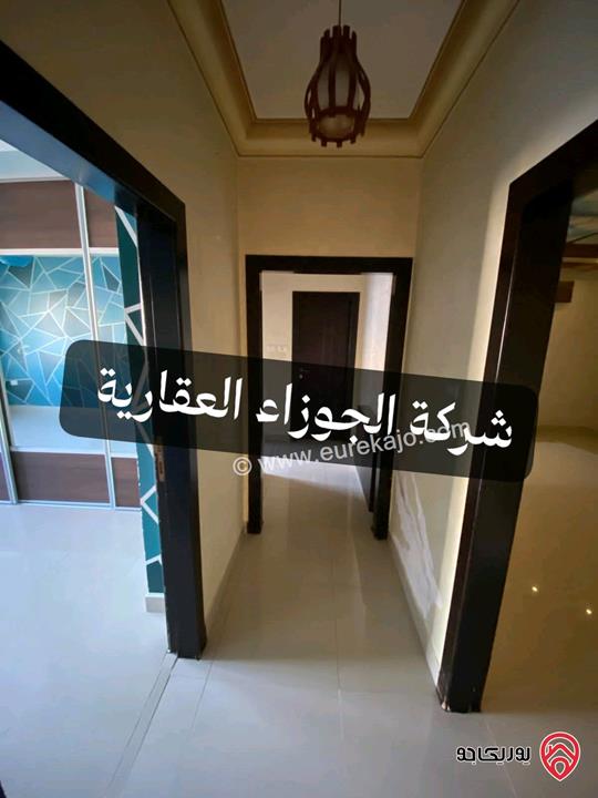 شقة ديلوكس فارغة مساحة 190م طابق أول للايجار في عمان - الياسمين 