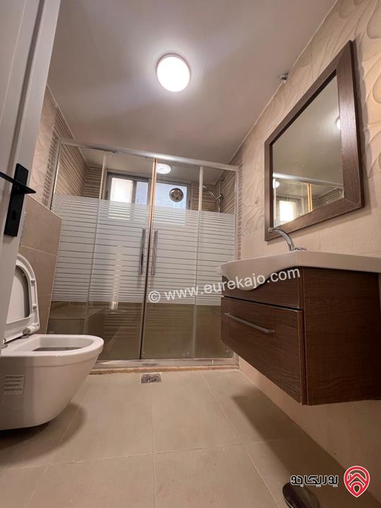 شقة طابق ثاني مساحة 250م للايجار في عمان - ام أذينة 