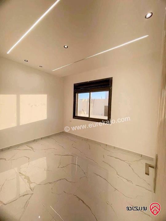 شقة أرضية جديدة لم تسكن معفية من رسوم التنازل مساحة 150م داخلي و 100م خارجي للبيع في عمان - طبربور 