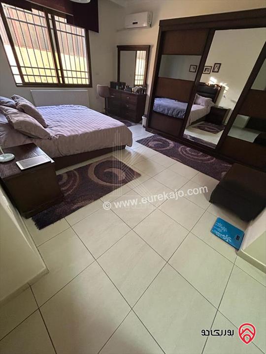 شقة فاخرة طابق أول مساحة 200م للبيع في عمان - الرابية