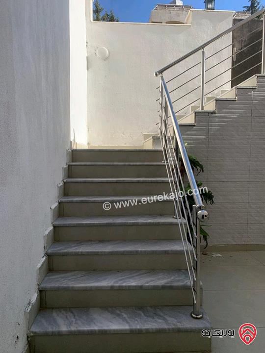 شقة شبه أرضية مساحة 187م داخلي و 145م خارجي للبيع في عمان - ضاحية الرشيد