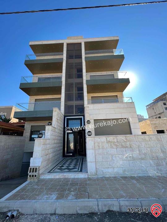 شقة مساحة 159م طابق ثاني للبيع في عمان - أبو نصير 