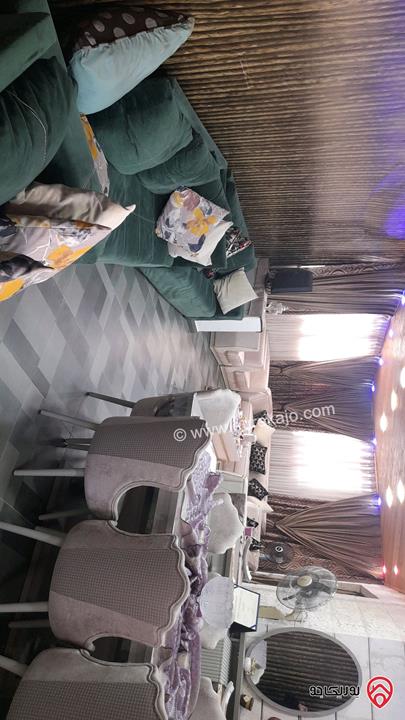 شقة مساحة 155م طابق أرضي للبيع بأجمل مناطق البنيات قرب مدارس الحصاد التربوي 