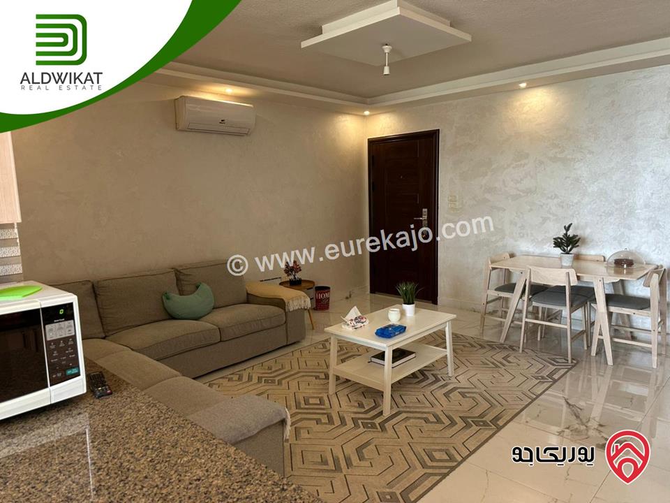 شقة شبه ارضي مفروشه للبيع في عمان - تلاع العلي المساحة الداخلية 81م والخارجية 33م موقع هادىء تشطيب حديث