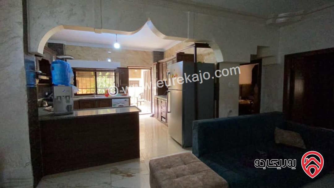 شقة أرضية مساحة 151م للبيع في الزرقاء الجديدة شارع الكرامة خلف كوفي شوب هاشم 