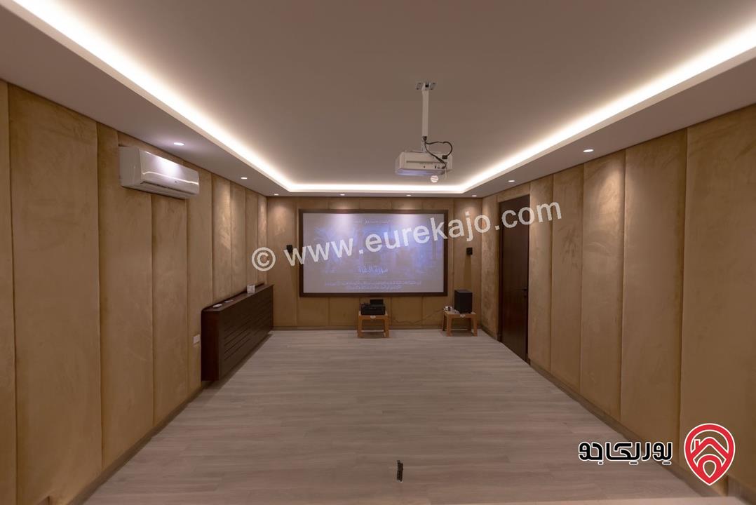 فيلا مساحة 750م على أرض 500م للبيع في عمان - ام تينه دابوق بالقرب من المواصفات و المقاييس و كوخ دابوق