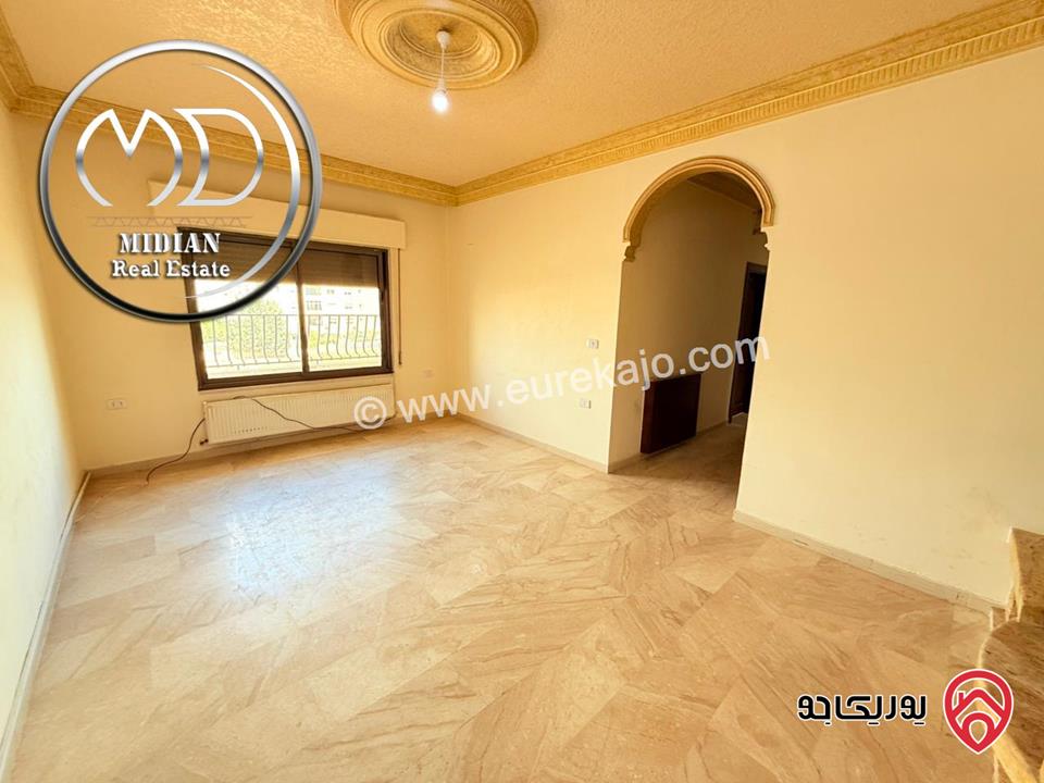 شقة فارغة للايجار في عمان - خلدا مقابل المعارف مساحة 230م 4 نوم طابق ثاني تشطيبات سوبر ديلوكس بسعر مميز