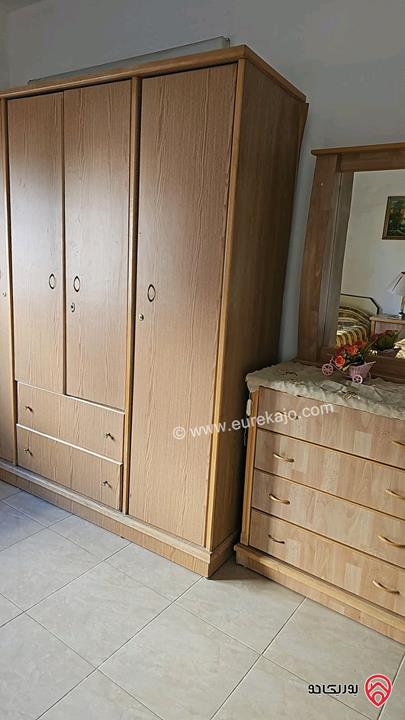 شقة مساحة 150م طابق ثاني للايجار مفروشة في عمان - الشميساني مطلة على البوليفارد