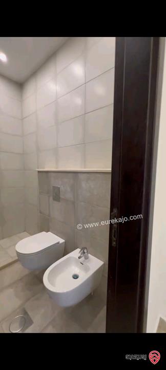 فيلا مساحة 464م على أرض 1 دونم للبيع في عمان - عبدون