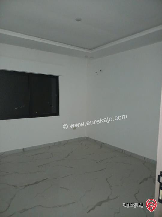 شقة مميزة تشطيب سوبر ديلوكس طابق ارضي مساحة 169م + ترس بناء جديد للبيع في عمان - المقابلين