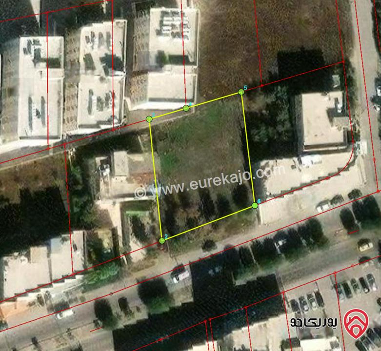 تملك ارض تجارية للبيع في اربد شارع القدس بمساحة 1181م²