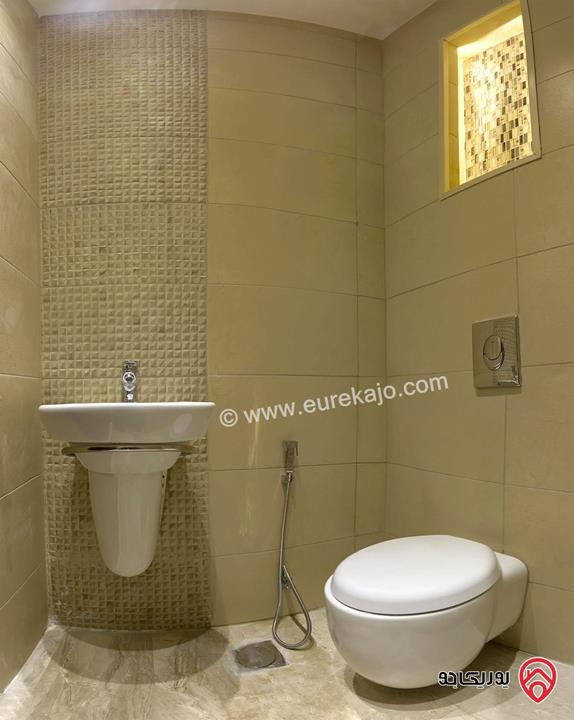 شقة طابقية فاخرة سوبر ديلوكس مساحة 170م داخلي + 60م ترس للبيع في عمان - حجار النوابلسة امتداد دير غبار 