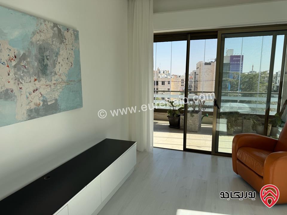 Furnished apartment For Rent in Amman, between 4th-5th circle, 298 square meters, 3 bedrooms, and office.
