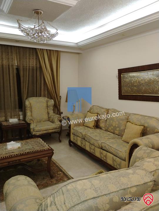 شقة أرضية طابقية مميزة للبيع في عمان - خلدا قرب الموفنبيك ومطعم ورد 207م مع حديقة وترسات 245م