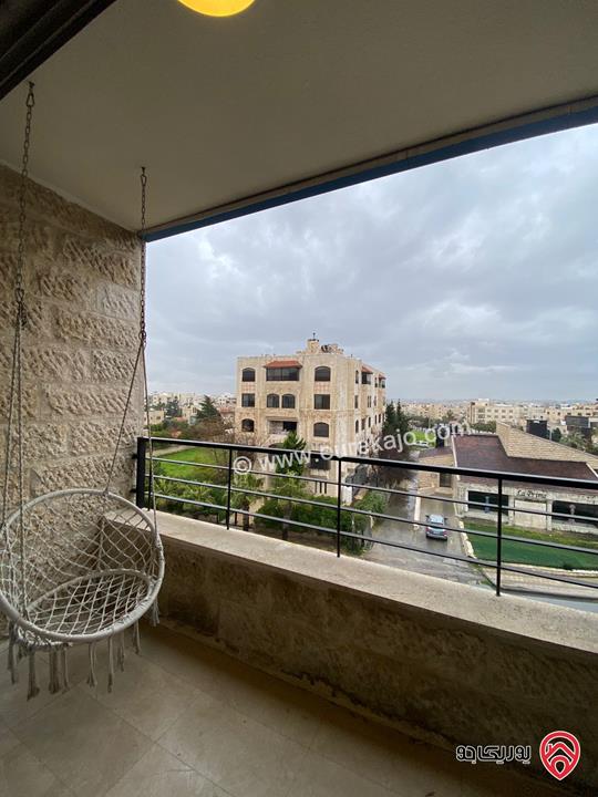 شقة مفروشة طابق ثالث مساحة 95 م للايجار في الصويفية